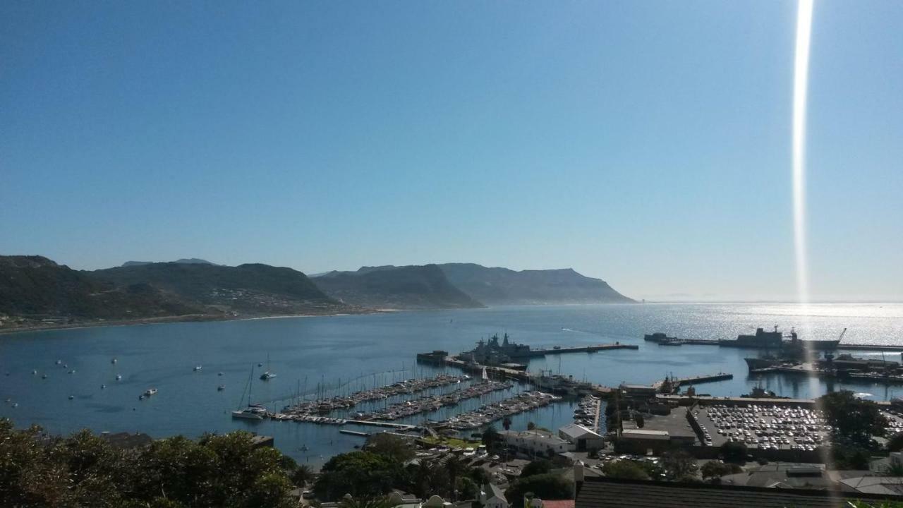 Magellans Hotel Simon's Town Bagian luar foto