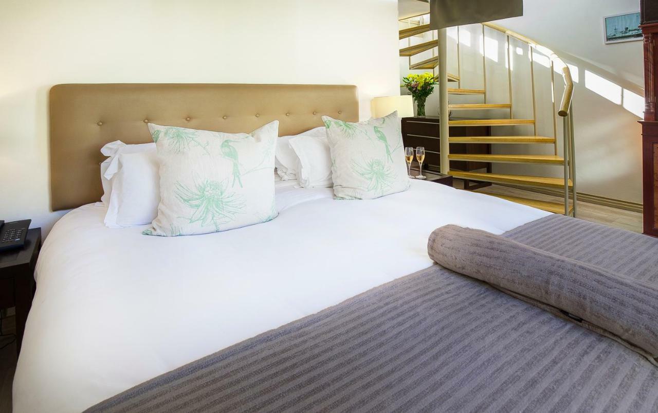 Magellans Hotel Simon's Town Bagian luar foto