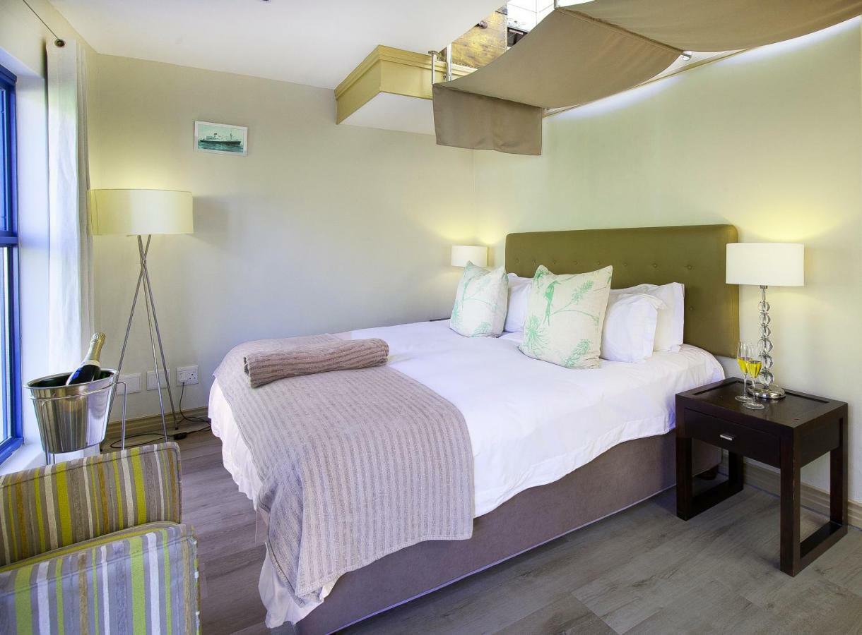 Magellans Hotel Simon's Town Bagian luar foto