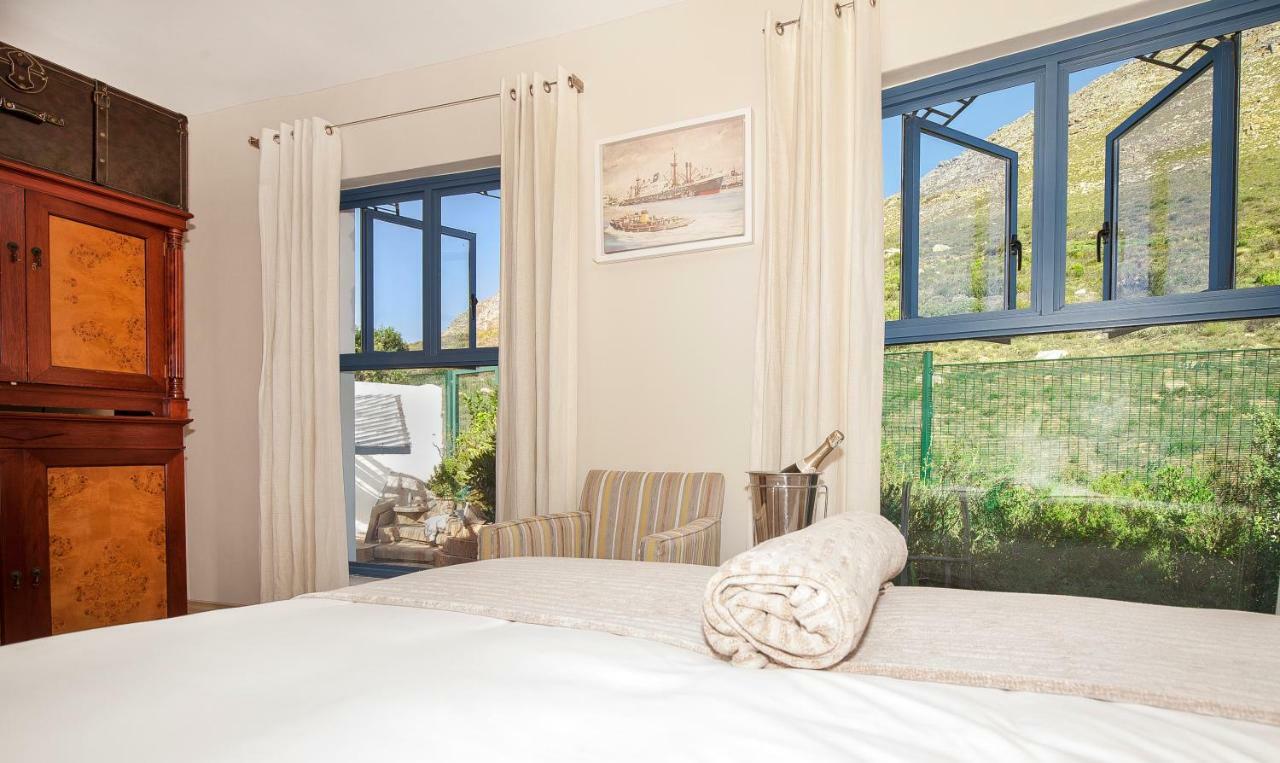 Magellans Hotel Simon's Town Bagian luar foto