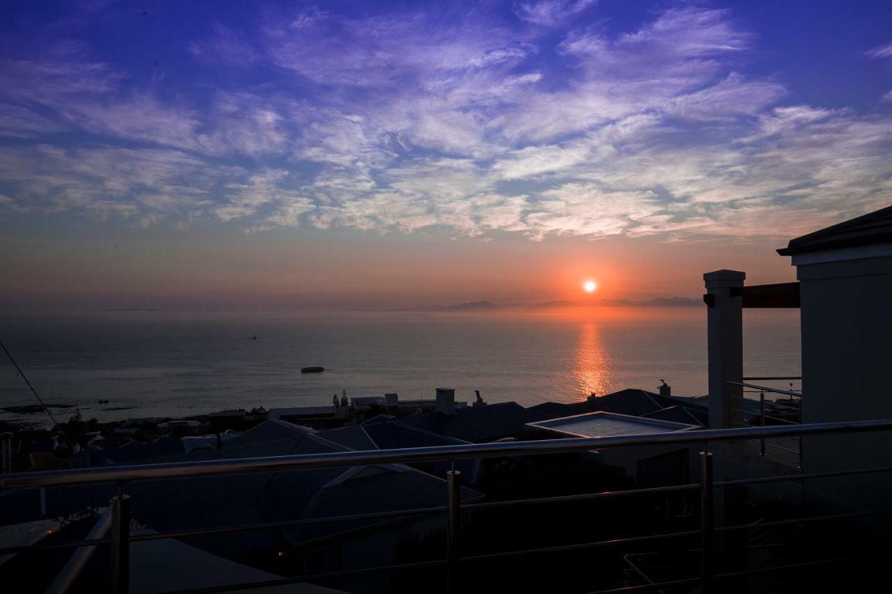 Magellans Hotel Simon's Town Bagian luar foto