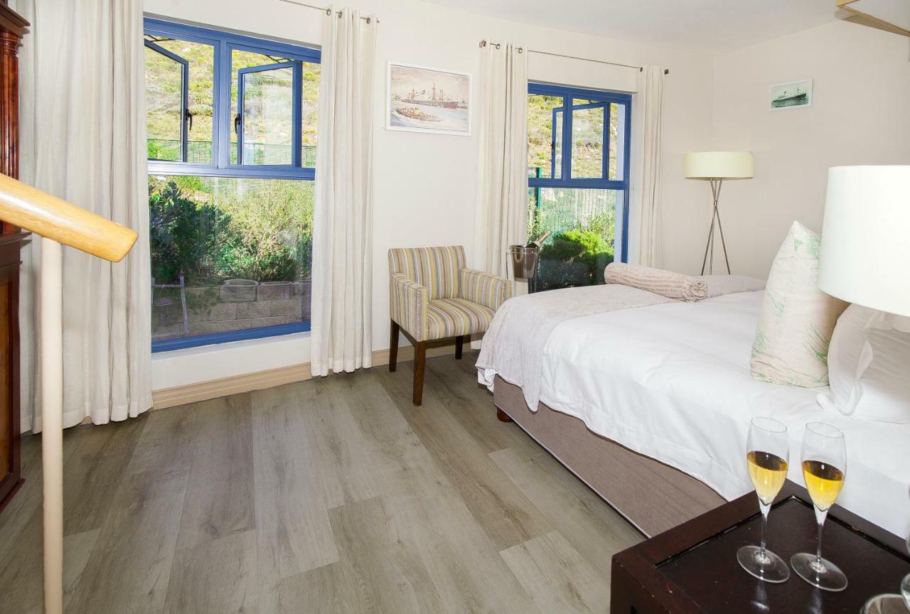 Magellans Hotel Simon's Town Bagian luar foto